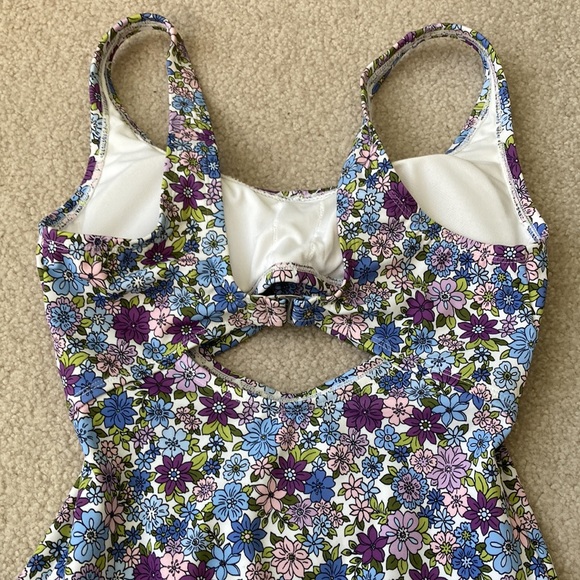 Beach Betty full coverage swim suit. Size S - Picture 3 of 7
